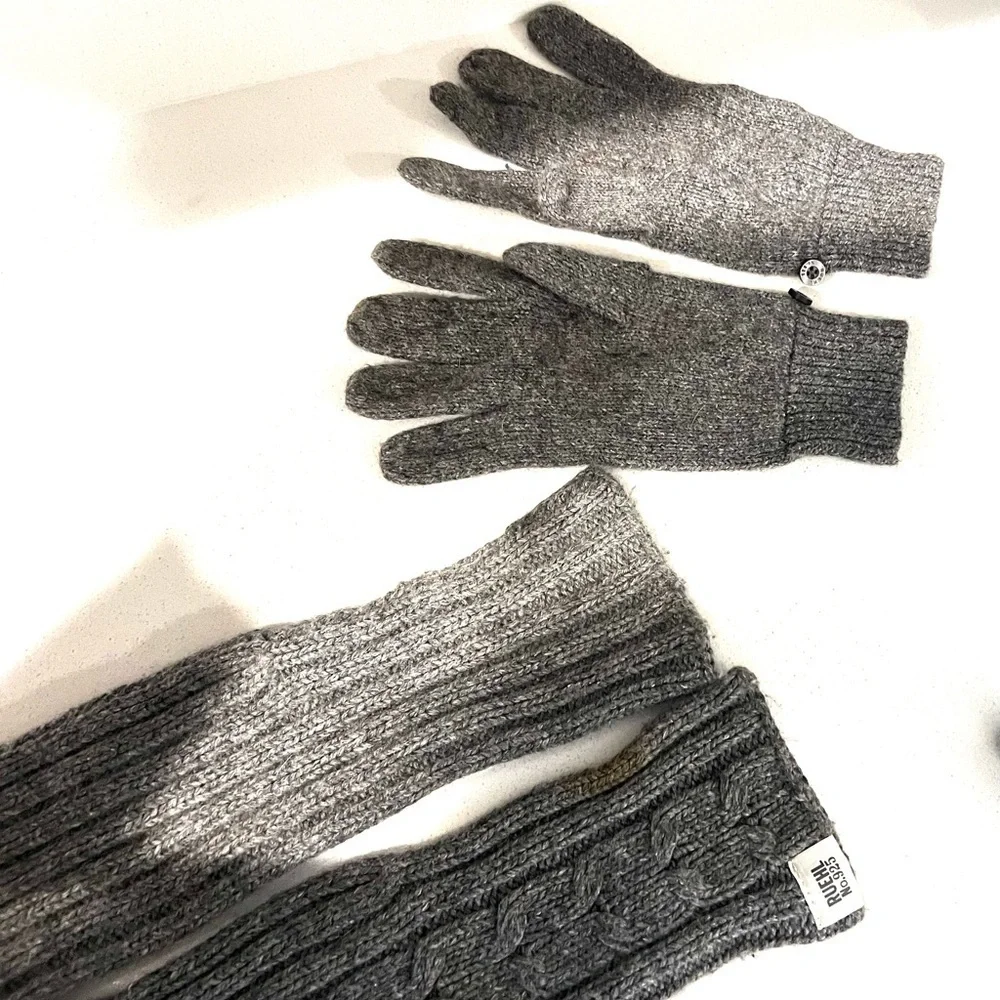 Two piece glove and arm warmer set